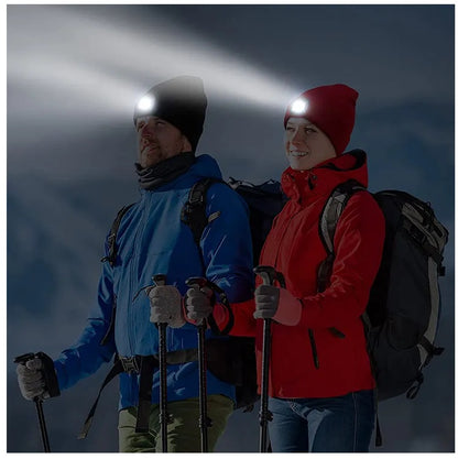 CampsBerg - Outdoor Beanie with Built-in LED