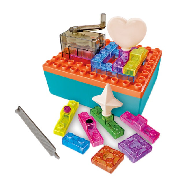 BrIQs - Hand Crank Powered Fun Science Kit