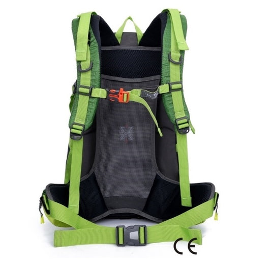 New Outlander - Blaze 40L Hiking Backpack